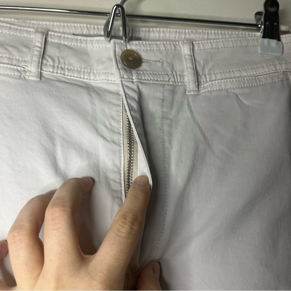 EVERLANE The Lightweight Cotton Wide Leg Crop Twill Pants - Picture 5 of 10